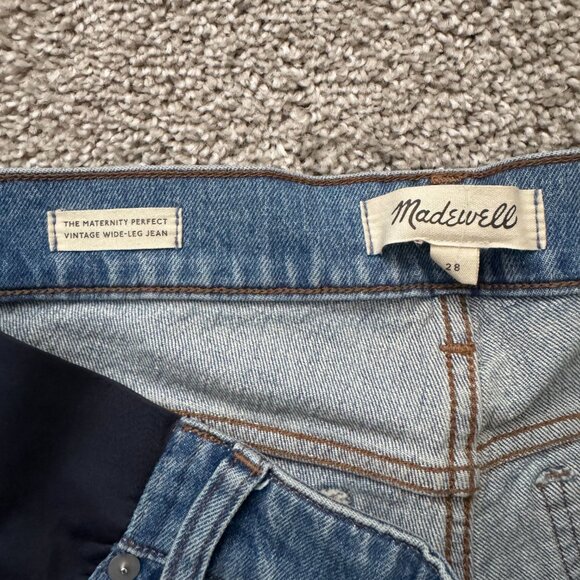Size 28 Madewell Maternity Jean - Picture 3 of 3